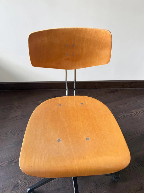 Vintage gevormde multiplex Draaistoel | Minimalistische Studio Stoel | Mid Century Modern Kantoor | Design (photo 3 of 11)