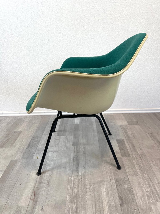 Image 1 of Hermann Miller Eames Sillón de fibra de vidrio Hopsak DAX Fehlbaum