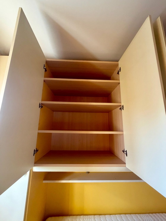 Cameretta a ponte Molteni gialla e panna – Molteni&C, Armadi, Legno, Alluminio (photo 7 of 11)