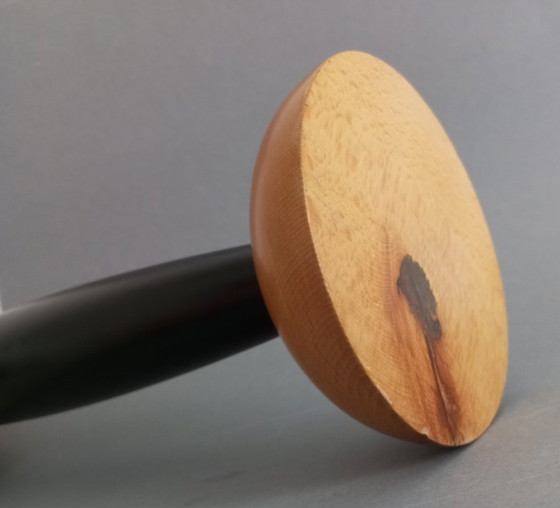 Image 1 of Ettore Sottsass/Matteo Thun - Accademia Lagostina postmoderne houten sculptuur uit 1980