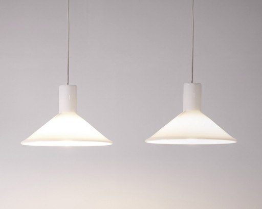 2x P&T Opaline Pendelleuchte von Michael Bang für Holmegaard, 1970er Jahre