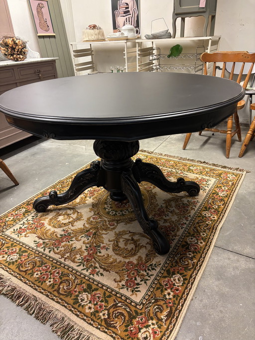 Antique / Baroque / Brocante dining table / round table