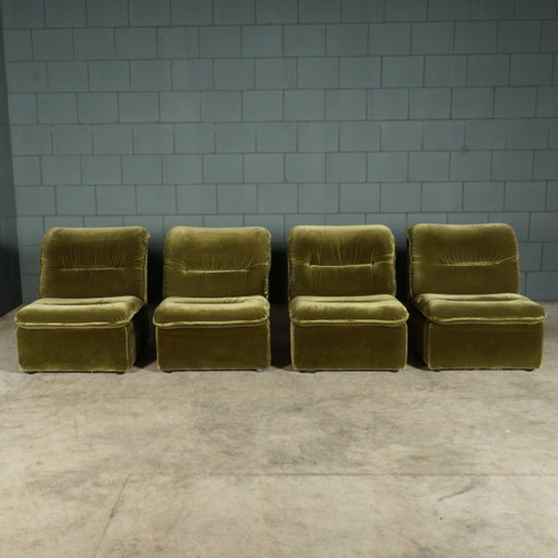 Mid-century modular sofa – green velvet – 1970s