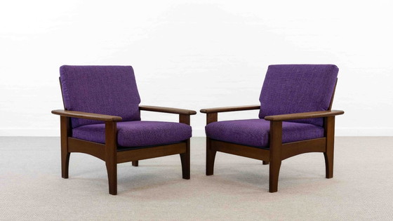 Image 1 of Set van 2 scandinavische fauteuils in teak met paarse bekleding