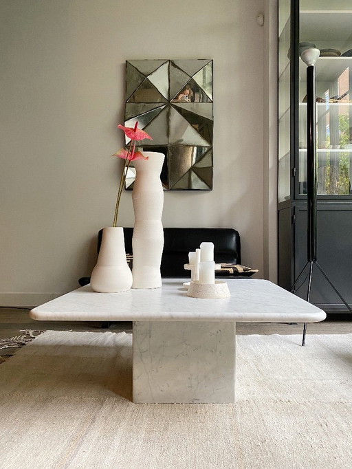 Marble coffee table (Carrara marble)