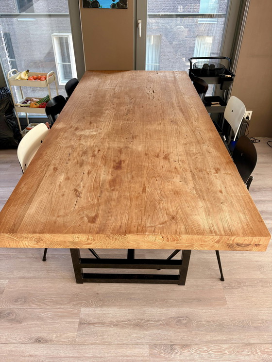 Image 1 of Robuuste houten tafel 220x100