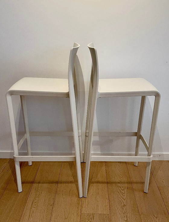 Image 1 of Pedrali Bar kruk Volt nr 678 stapelbaar   set van 2 !Uitsluitend afhaling 