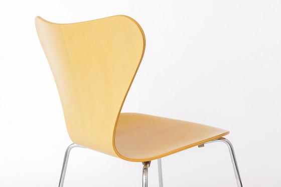 Image 1 of Arne Jacobsen Chair 3107 (Series 7), Beechwood Shell, Chrome Legs, Danish Design