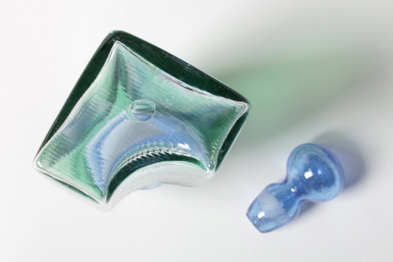 Decanter vintage in vetro verde e blu Antikva di Bertil Vallien / Bruksforshyttan / Svezia / 1994 (photo 15 of 17)