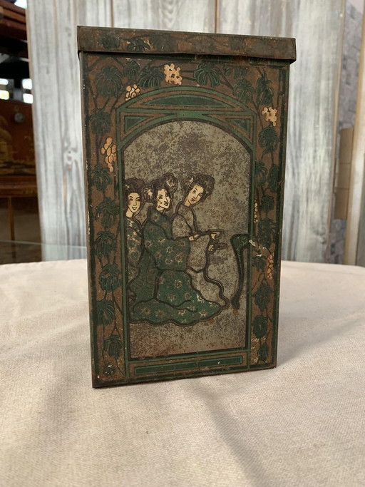 Caja de té china pintada, años 30