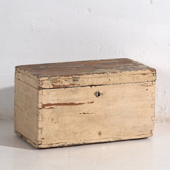 Coffre blanc antique (c.1920) #6 – Commodes, Rustic (photo 8 of 34)