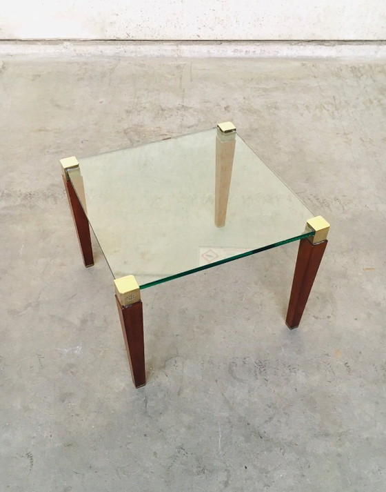 Image 1 of Tavolino laterale in ottone, legno e vetro dal design modernista di Peter Ghyczy, anni '80