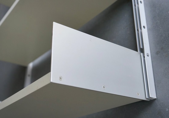 Image 1 of Estantería de pared modelo 606 de Dieter Rams para Vitsoe. Década de 1960.
