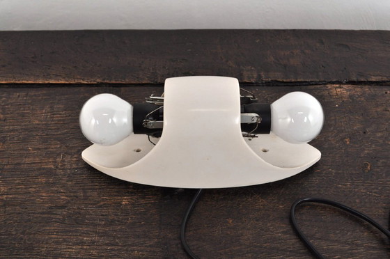 Image 1 of Vintage opaline / bakelieten wandlampen Bo-Niko
