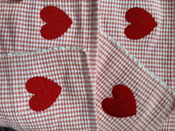 Image 1 of Set of 4 pink and white gingham cotton placemats with heart embroidery