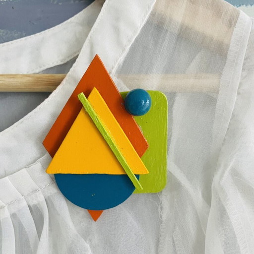 Broche en bois géométrique abstraite Art Déco faite à la main