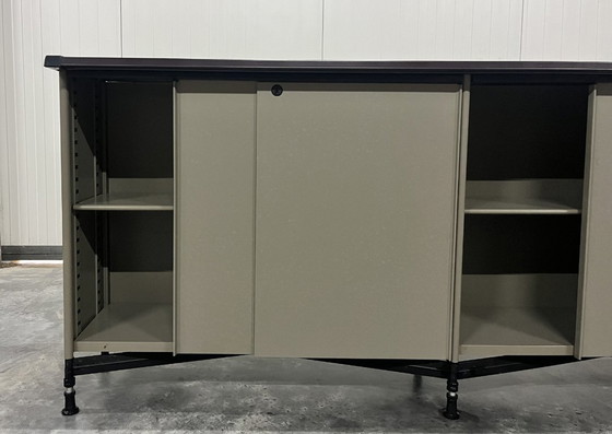 Image 1 of Credenza Olivetti 'Spazio'