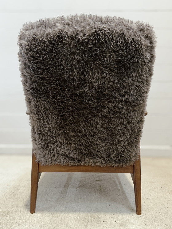 Image 1 of Deens design fauteuil in teddy bekleding 