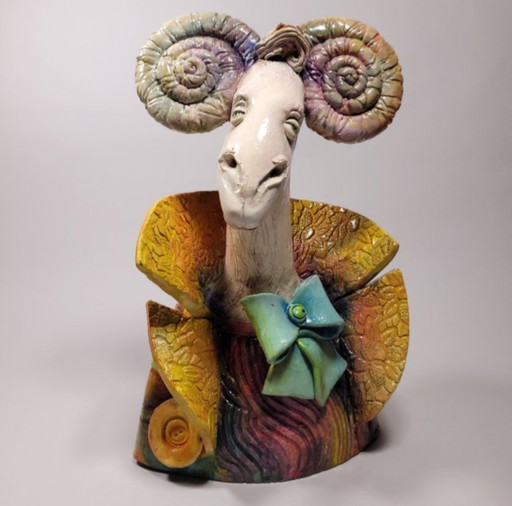 Scultura "Ariete" di Anna Plonka.