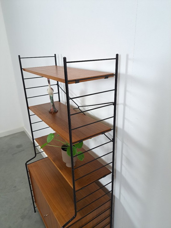 Image 1 of Armario modular WHB de diseño en teca con tres estantes