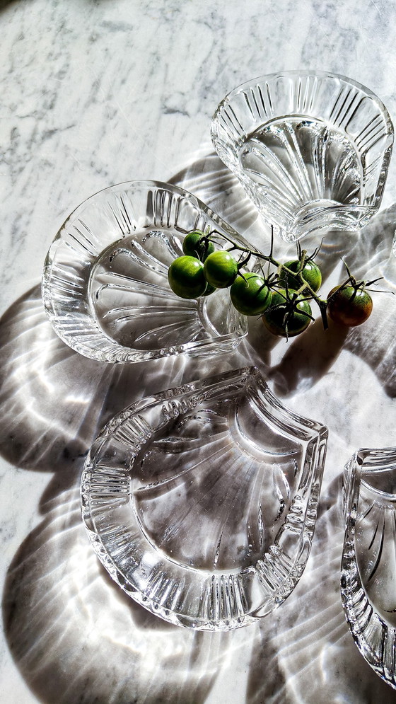 Image 1 of 6x vintage glass shell / oyster plates