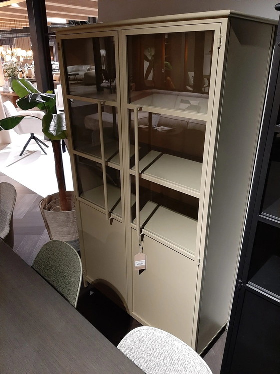 Image 1 of Vitrina de exhibición - color caqui