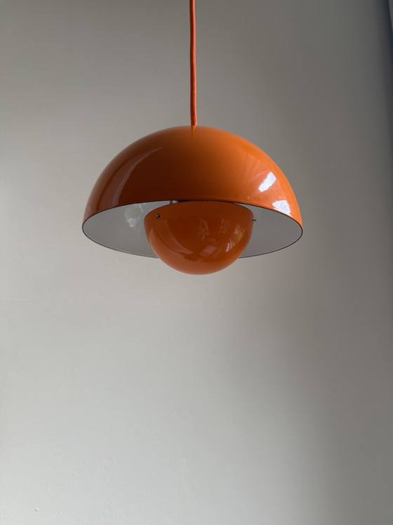 Vintage Louis Poulsen Flowerpot - Verner Panton - VP1 I – Lampade a sospensione, Porcelain, Metal (photo 7 of 11)