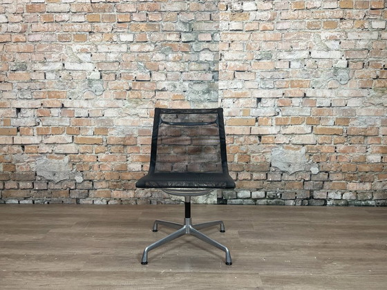 Image 1 of Sedia laterale Herman Miller Eames Aluminum Group