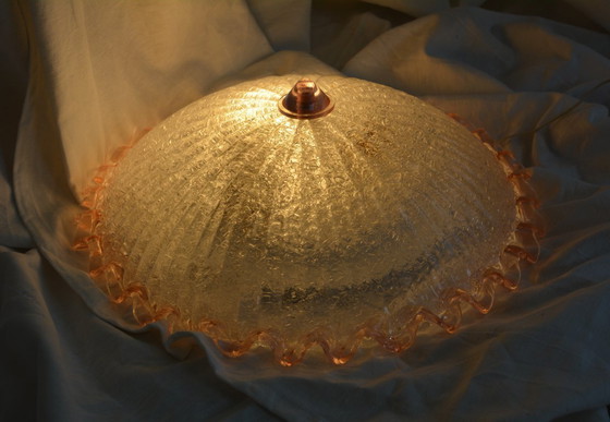 Image 1 of Vintage Murano glazen plafondlamp, roze gegolfde Italiaanse plafondlamp, jaren 1960-1970 Plafonnier