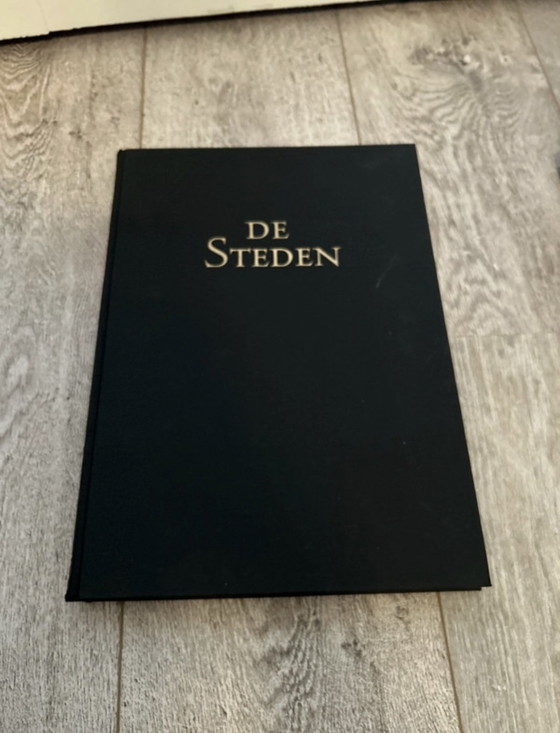 Image 1 of Serie di libri sulla bellezza della nostra terra