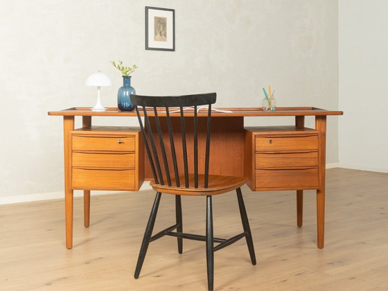 1960er Schreibtisch von Peter Løvig Nielsen – Holz (photo 4 of 12)