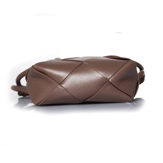 Image 1 of Bottega Veneta, mini cassettecameratas