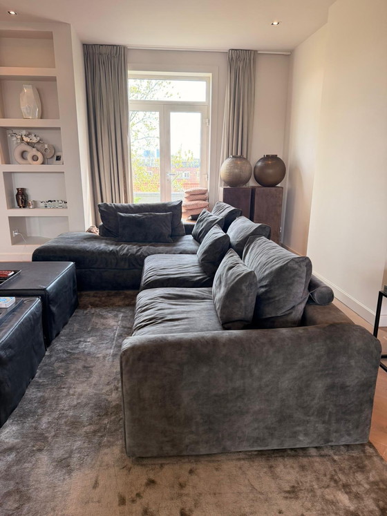 Image 1 of Decor Amsterdam bank Cannes