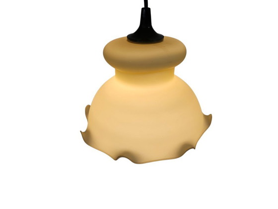 Image 1 of Lampe en forme de calice, style Art déco, opaline, Italie, années 60
