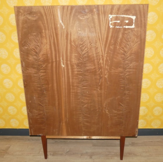 Image 1 of Cassettiera 1960 in stile danese Cassettiera in teak vintage di metà secolo Cassettiera danese di design moderno scandinavo W