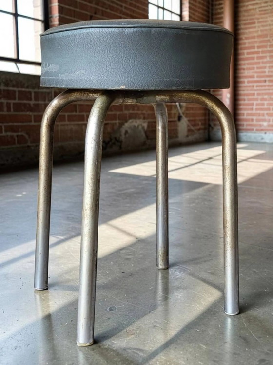 Industrial stool 1950 – Metal, Industrieel (photo 7 of 7)