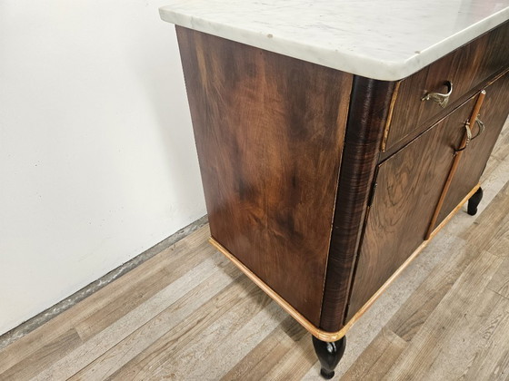 Image 1 of Mahagoni-Maser-Frisierkommode mit weißer Marmorplatte