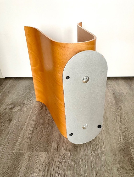 Image 1 of Portariviste dal design vintage Ligne Roset