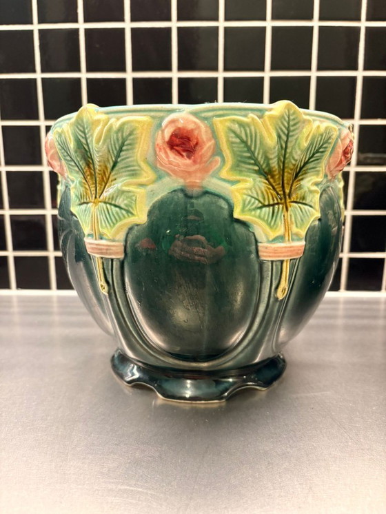 Image 1 of Coppia di cachepot in maiolica stile liberty, epoca 1900 circa