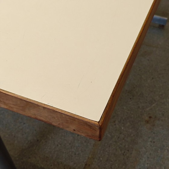 Image 1 of Table de salle à manger vintage en bois et métal