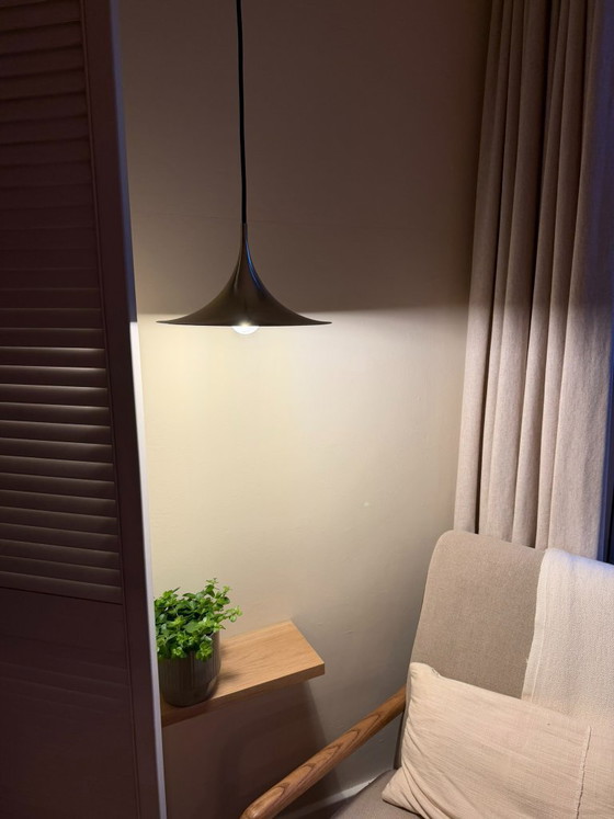 Image 1 of Vintage messing hanglamp Fog & Mørup | Deense mid-century moderne "heksenhoed" plafondlamp