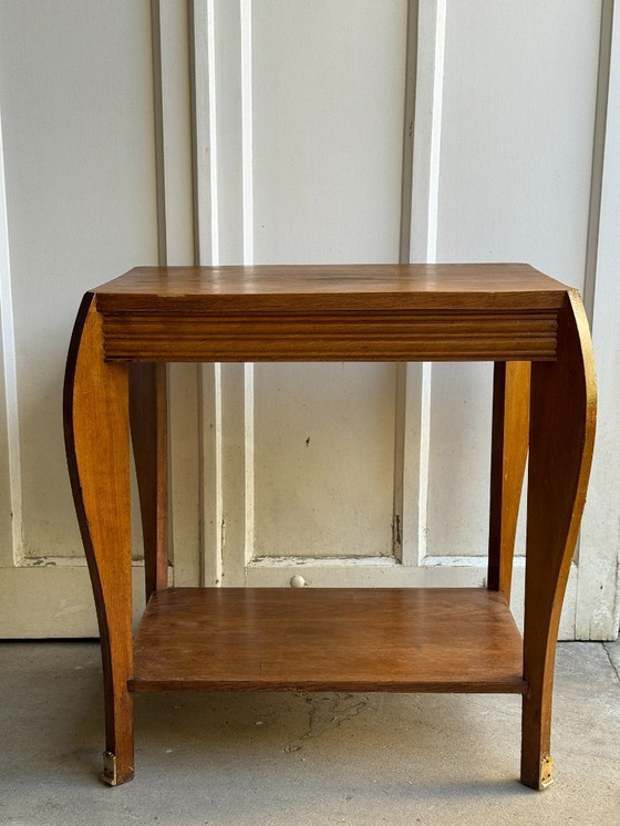 Image 1 of Table d'appoint art déco