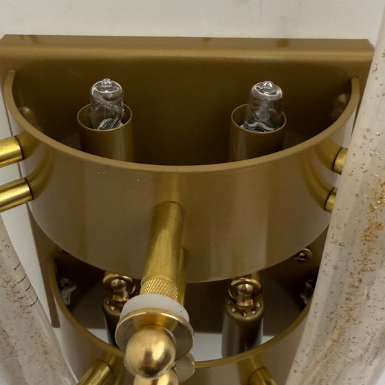 Image 1 of Coppia di applique moderne del XX secolo in vetro di Murano satinato e foglia d'oro