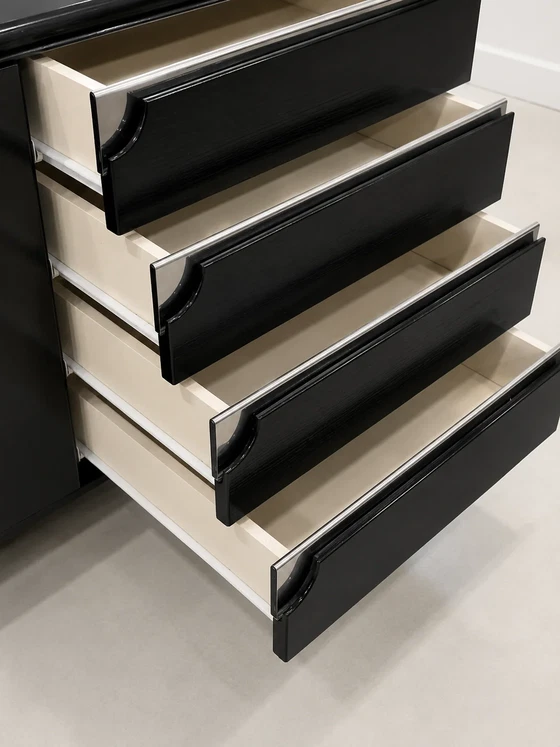 Credenza vintage in rovere tinto nero – Credenze, Wood, Chrome, Postmodern (photo 6 of 6)