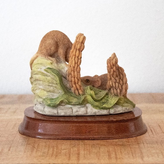 Image 1 of Vintage Leonardo Veldmuizen in Graan Beeldje, The Nature Studies Serie