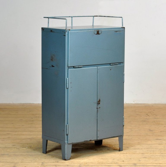 Image 1 of Meuble industriel à quatre tiroirs des années 1970