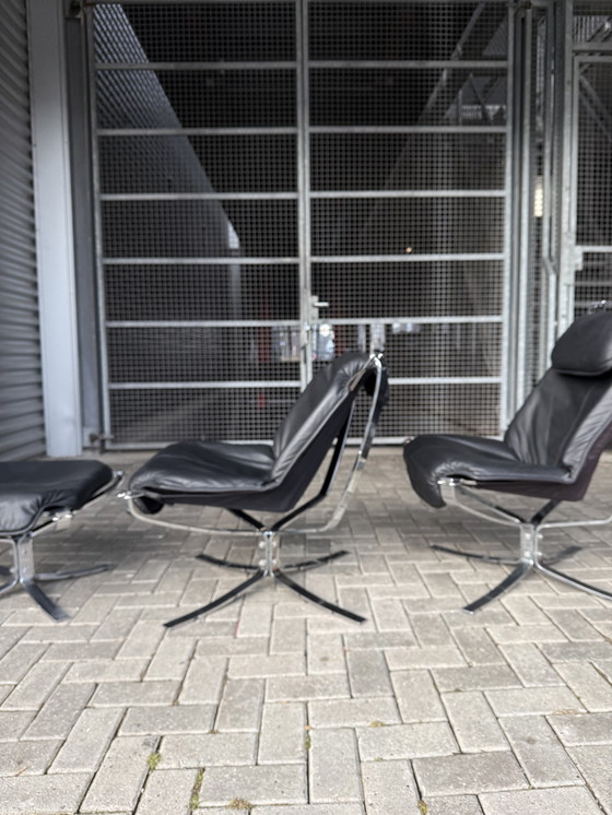 Image 1 of Set vintage Vatne Møbler Falcon di Sigurd Resell: 2 alti + 2 bassi + Hocker