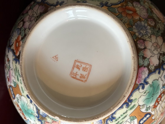 Große chinesische Porzellan 'Punch Bowl' (31 cm) – Millefleurs & Satsuma-Stil – Dekorative Objekte, Porcelain (photo 9 of 10)