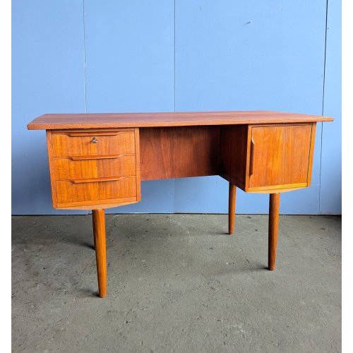 Scrivania vintage autoportante in teak, Danimarca anni '60 – Scrivanie, Wood, Mid Century Modern (photo 3 of 13)