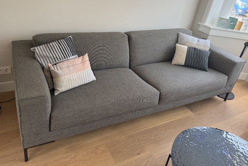 Design in stock Aikon 4-seater sofa grey incl. ottoman